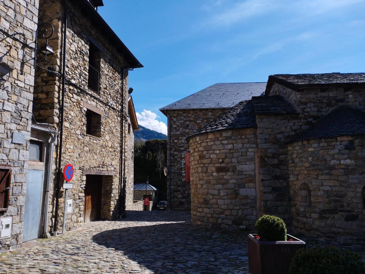 פלה דה ל'ארמיטה Esqui, Aigueestortes Y Boi-Tauell A Tus Pies En Ebrehogar מראה חיצוני תמונה