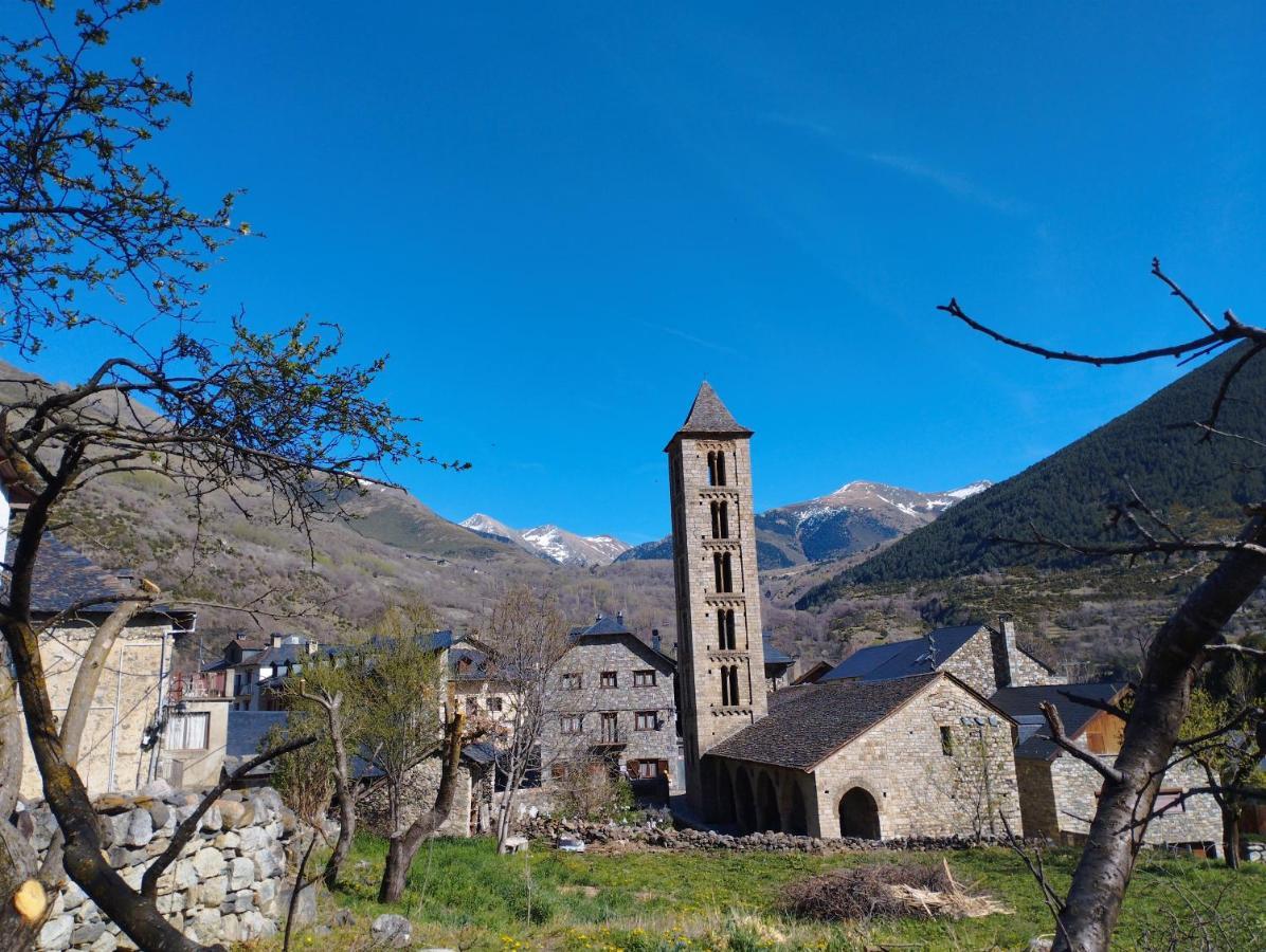 פלה דה ל'ארמיטה Esqui, Aigueestortes Y Boi-Tauell A Tus Pies En Ebrehogar מראה חיצוני תמונה